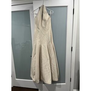 Halston Heritage Size 4 Halter Neck‎ Textured Fit & Flare Dress